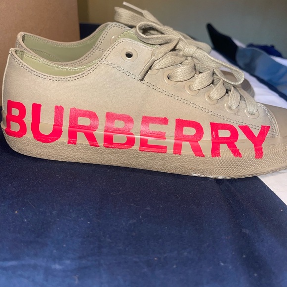 BURBERRY - ALF LARKHALL L LOW GR - Picture 1 of 3